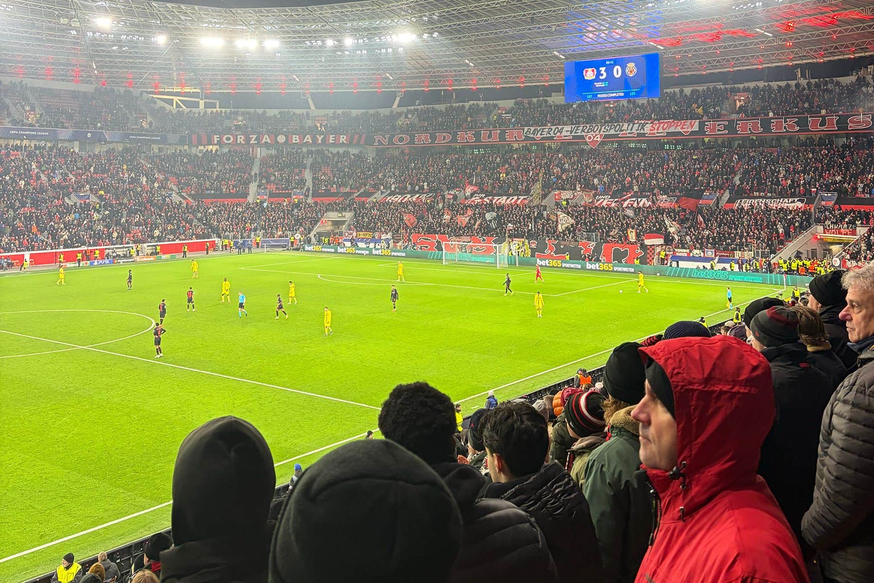 Матч «Байер» - «Вильярреал» в Леверкузене