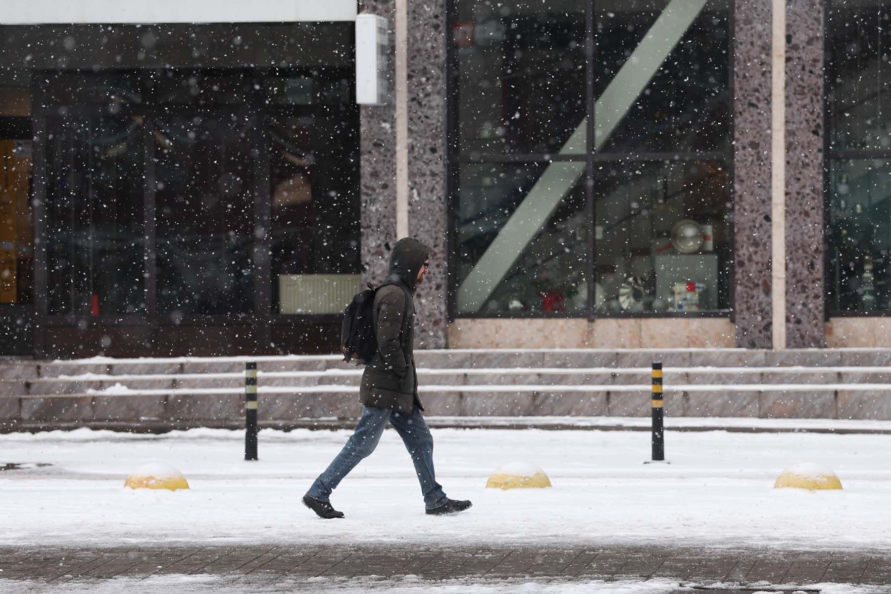 Пешеход в городе