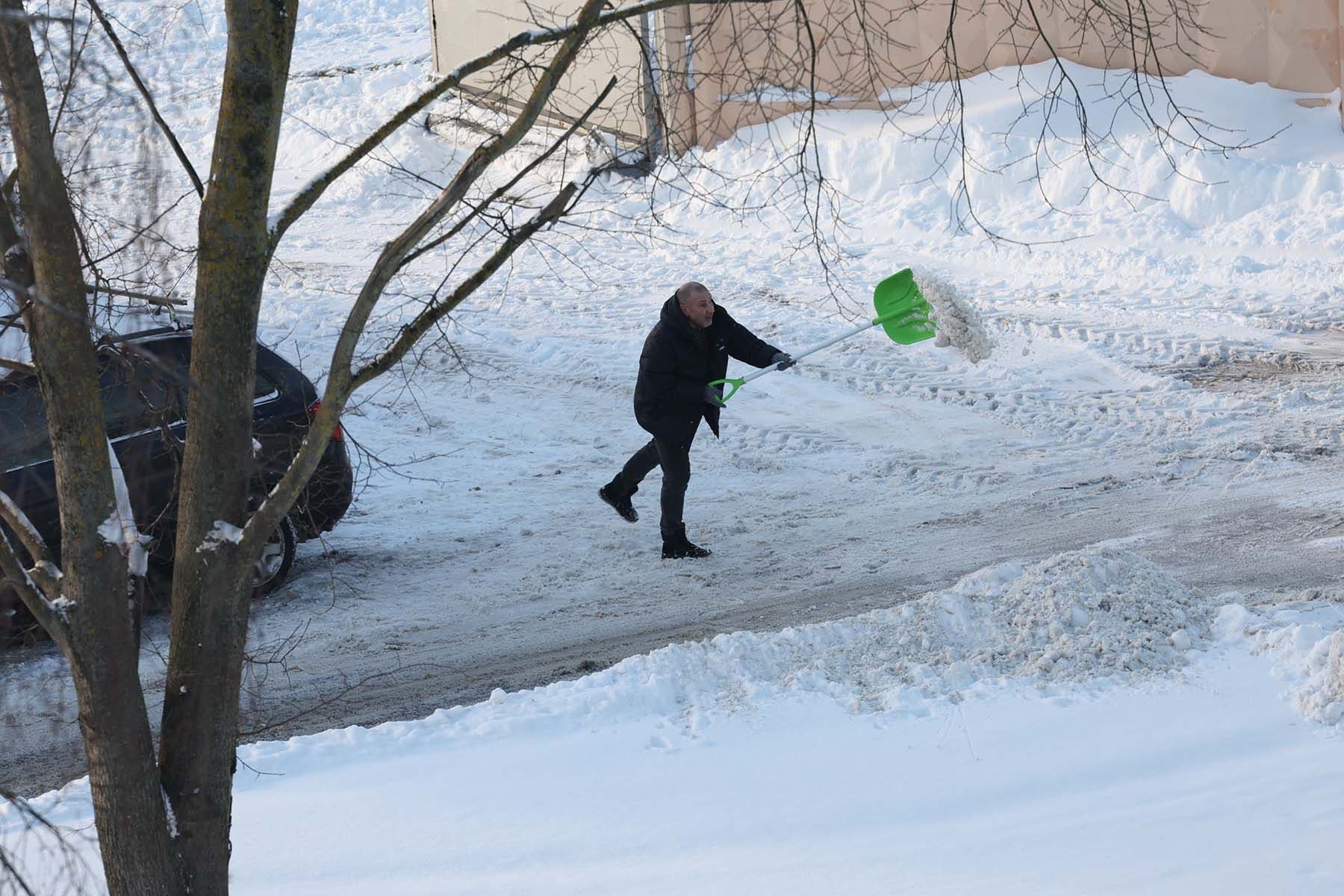 Уборка снега в Минске