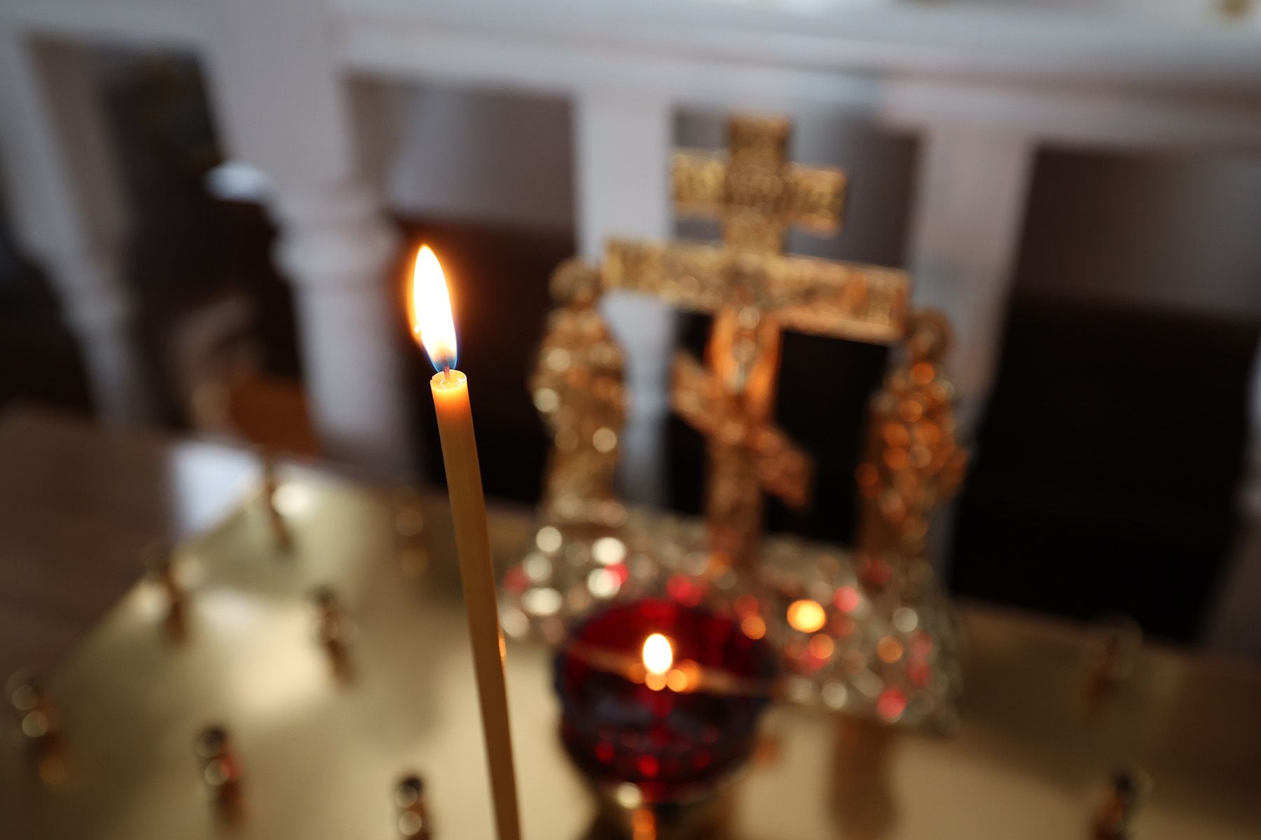 Свеча в храме. © Павел Орловский, Times.by