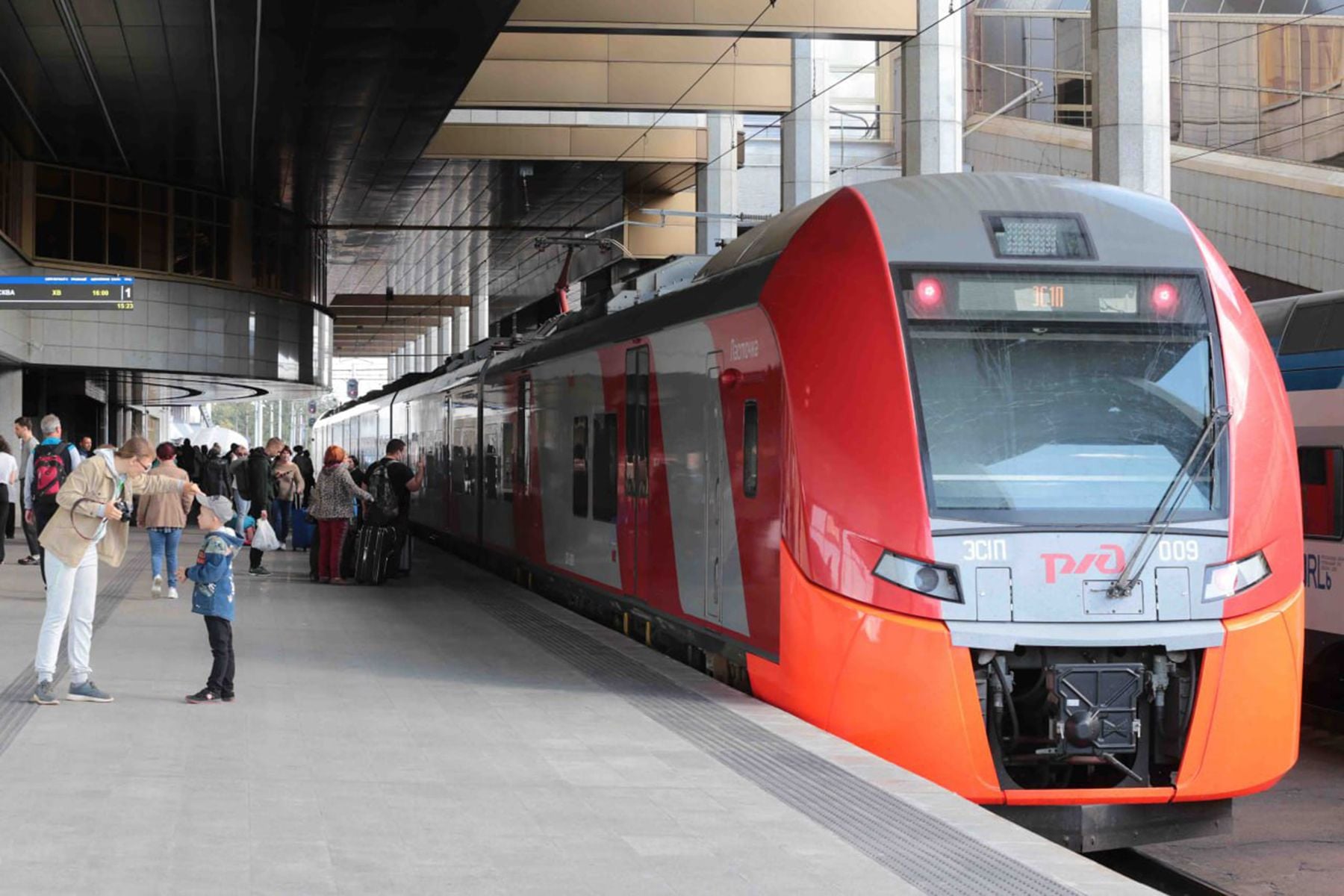 Поезд Ласточка