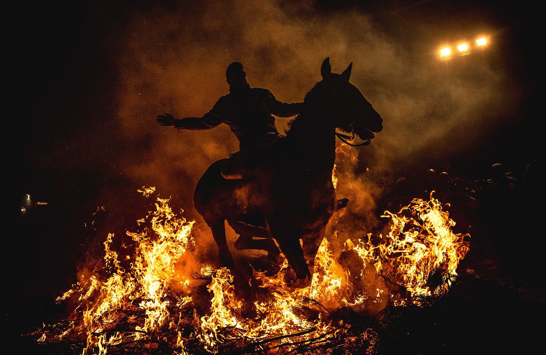 Ежегодный фестиваль Las Luminarias 