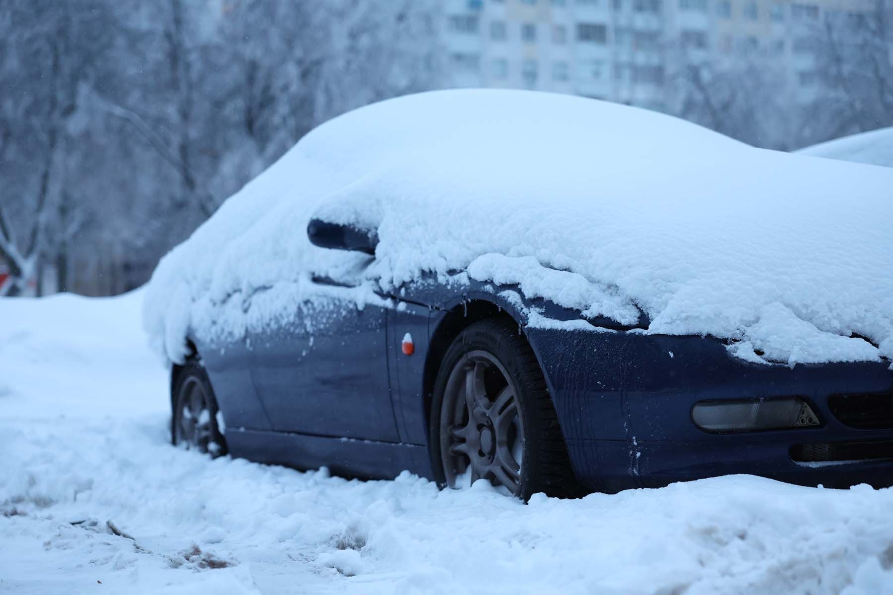 машина парковка стоянка зима снег 