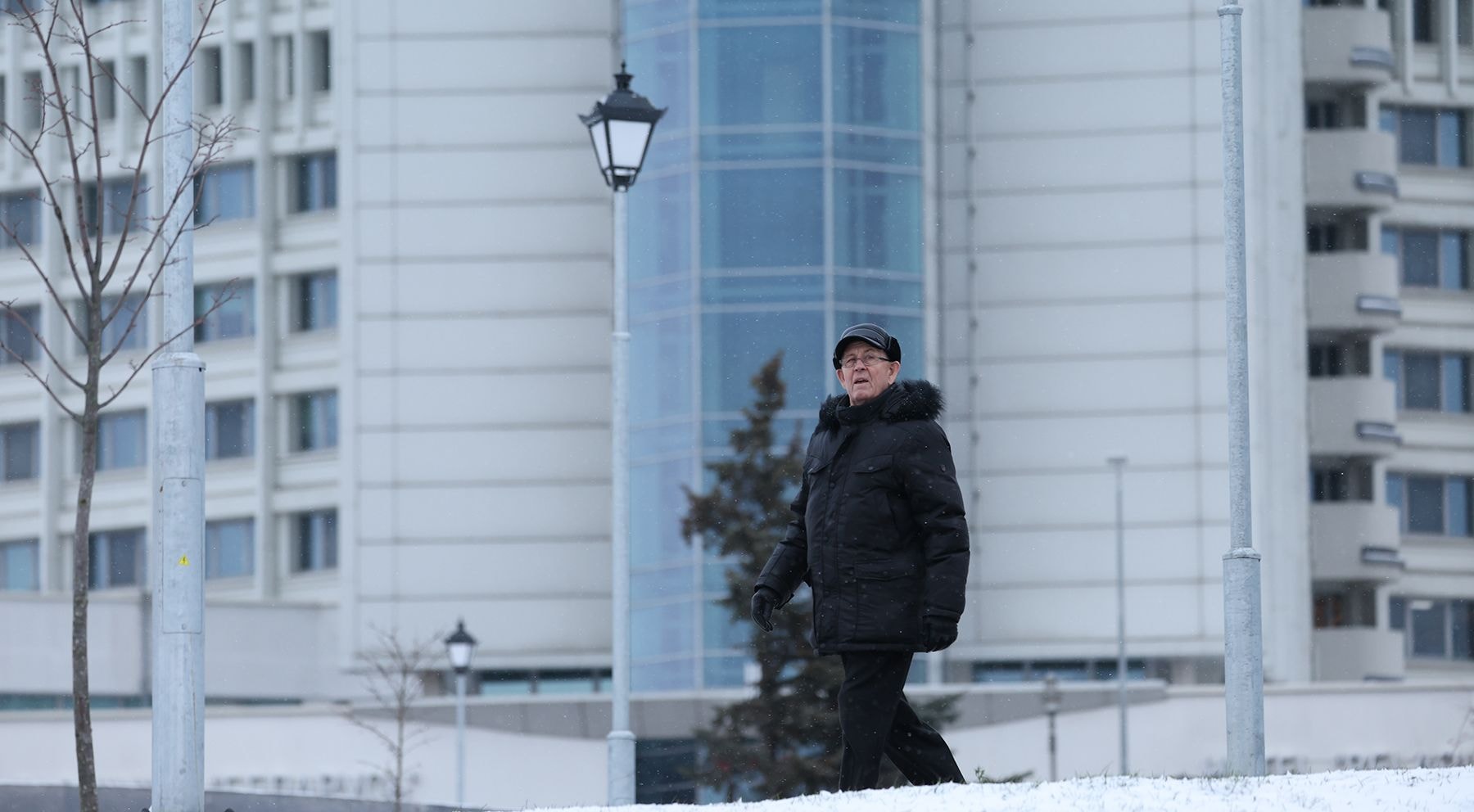 Пожилой мужчина