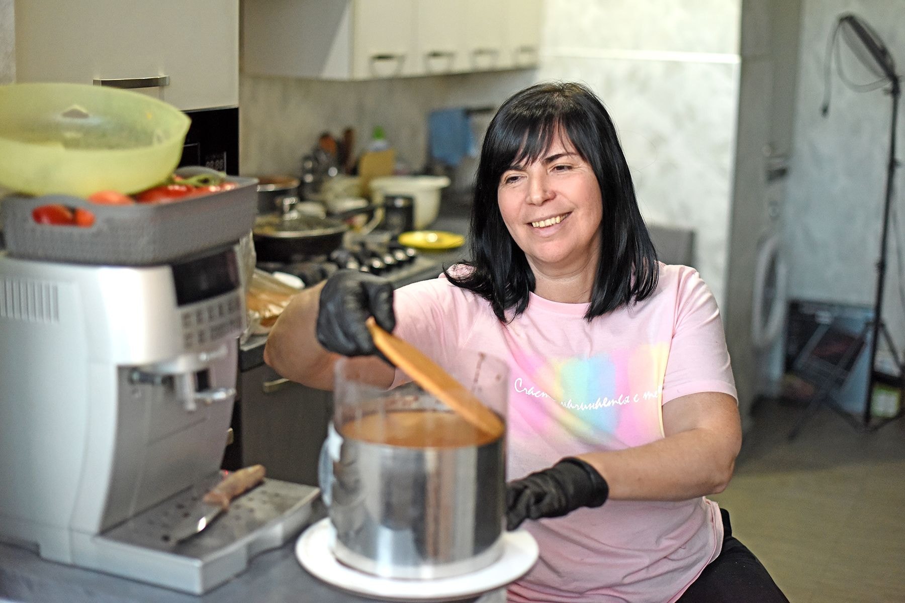 Татьяна Бойничева дома на своей любимой кухне. © Мария Амелина, Times.by