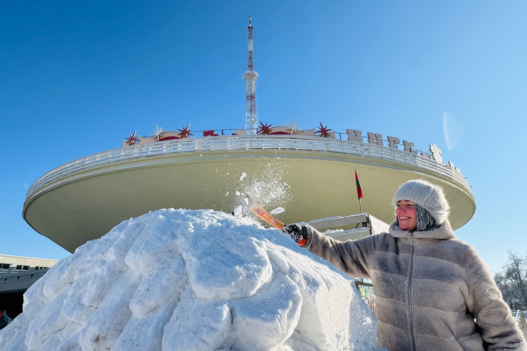 Фестиваль снежных скульптур в Гомеле