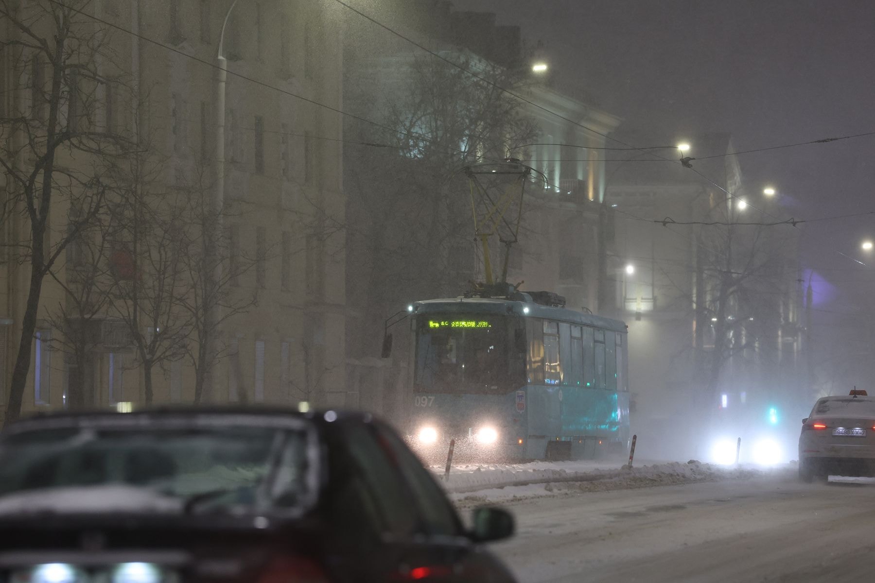 Транспорт в снегопад