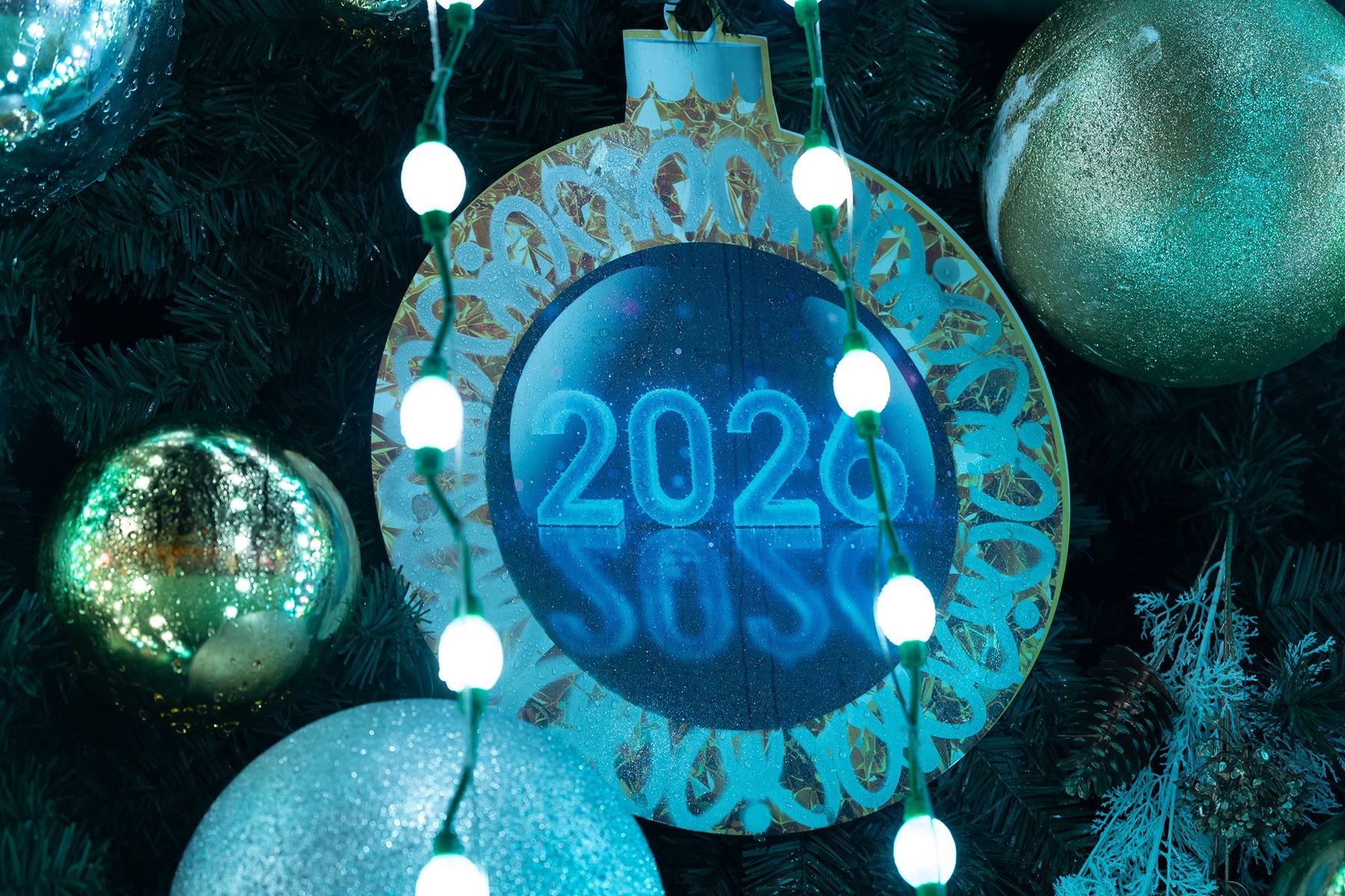 Главная елка на Октябрьской площади