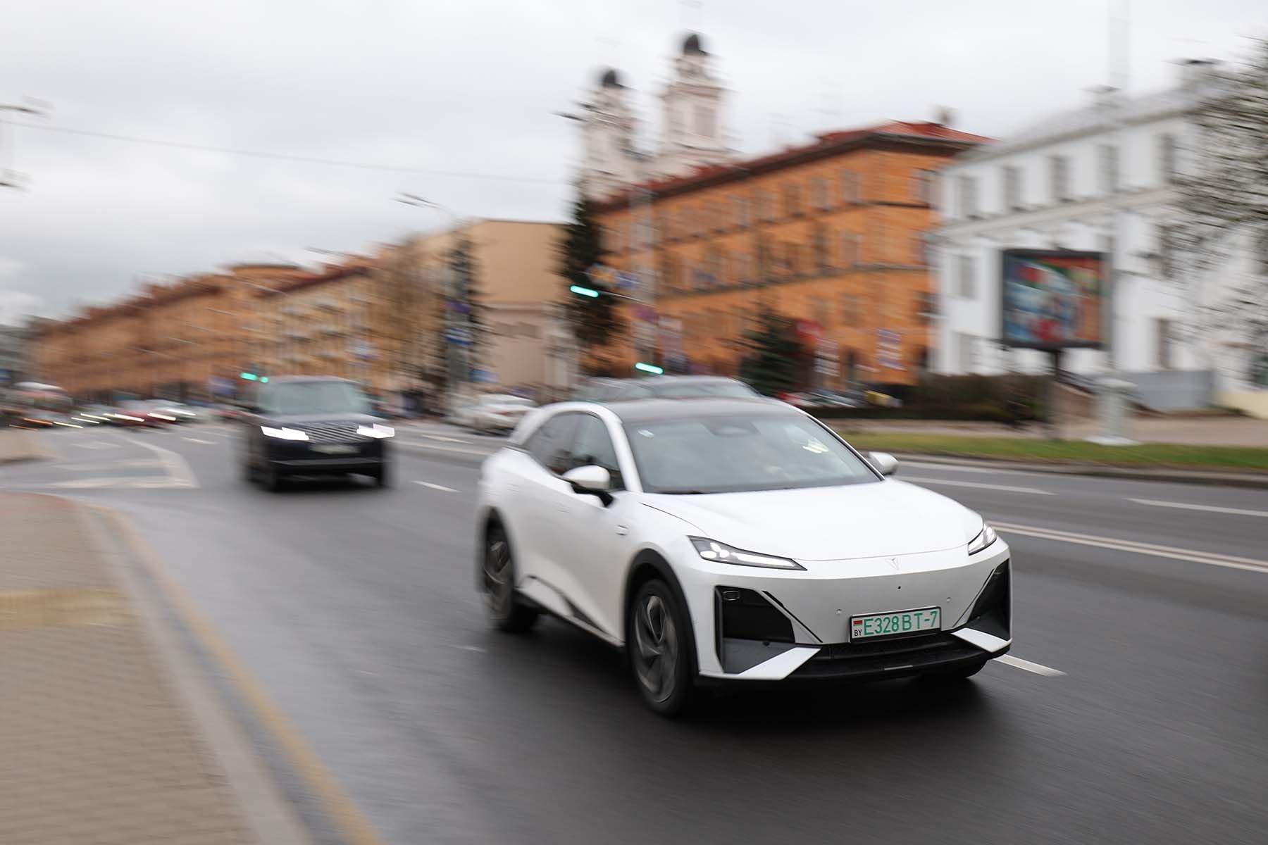 Электромобиль в городе. © Павел Орловский, Times.by