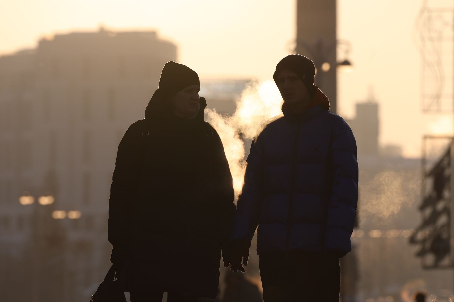 Люди на улицах Минска