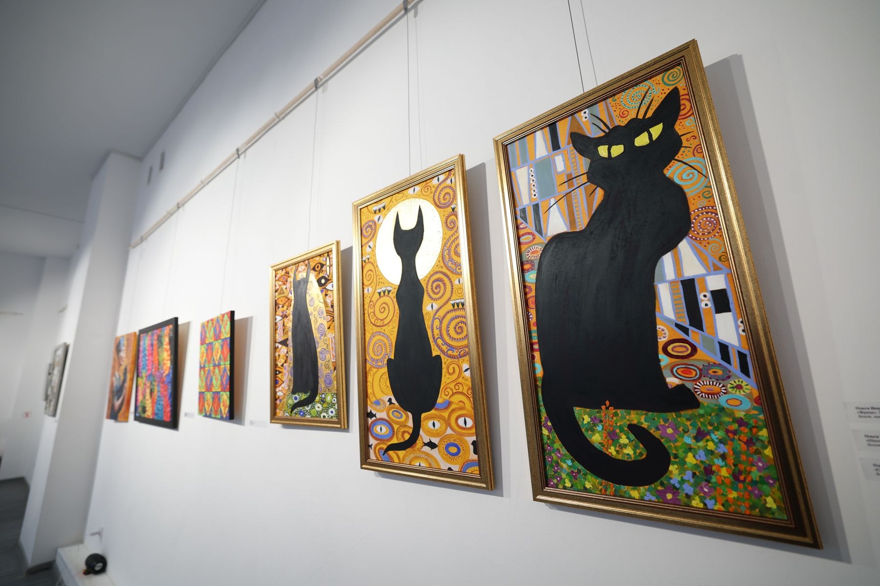 Выставка «Джаз! Коты! Весна!» 