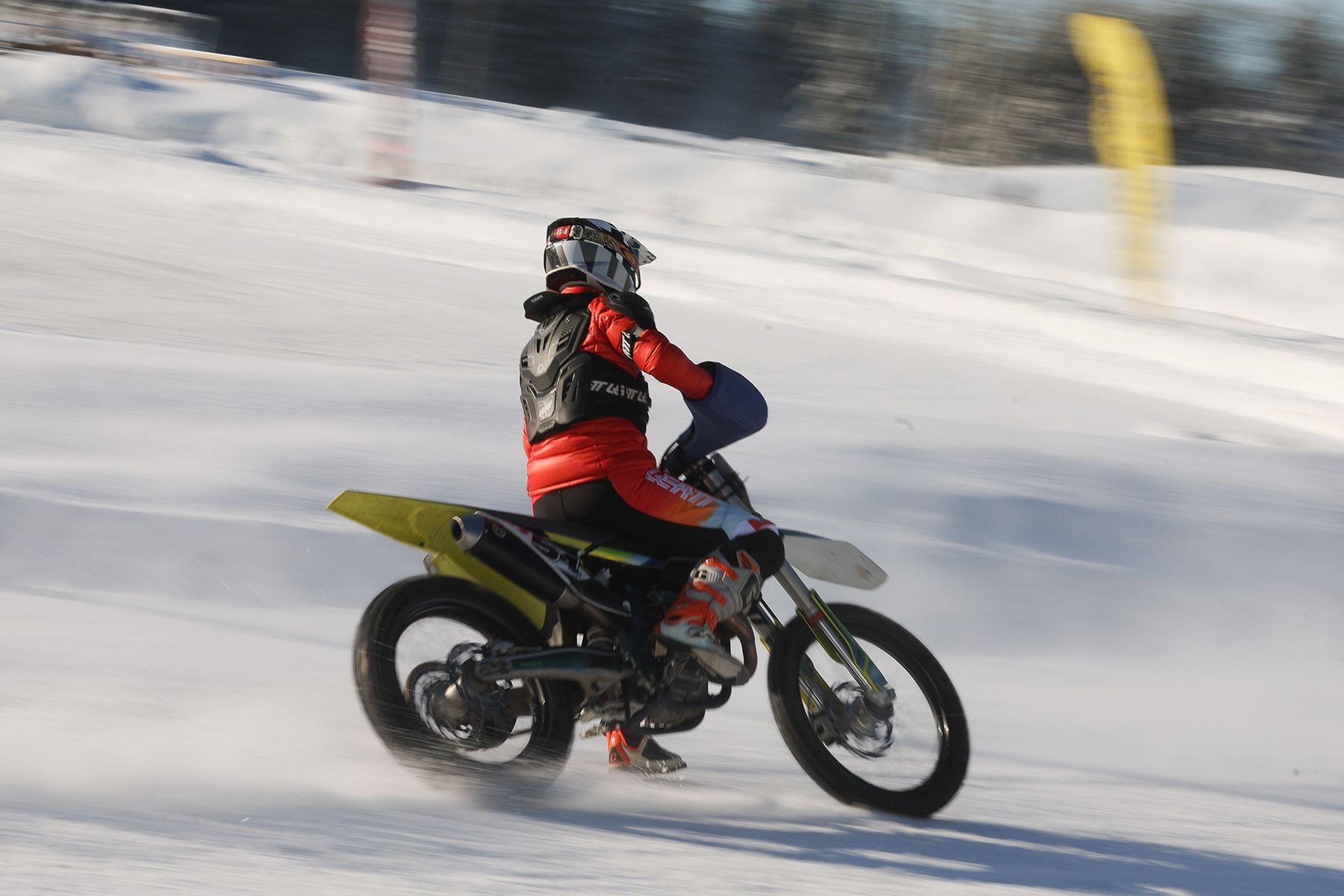 мотогонки MX Speedway