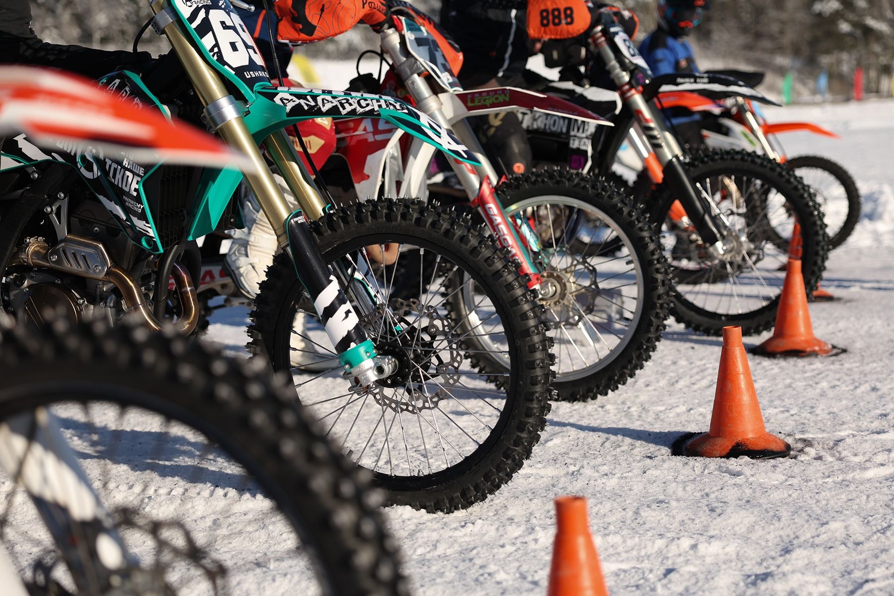 мотогонки MX Speedway