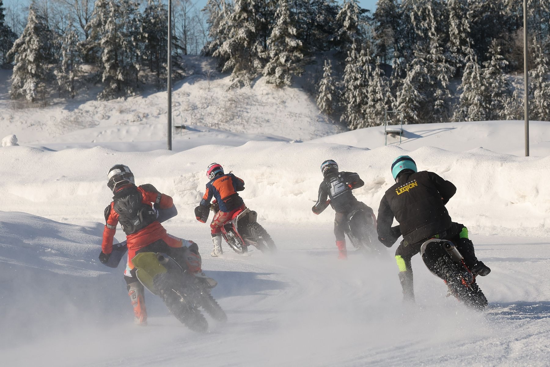 мотогонки MX Speedway