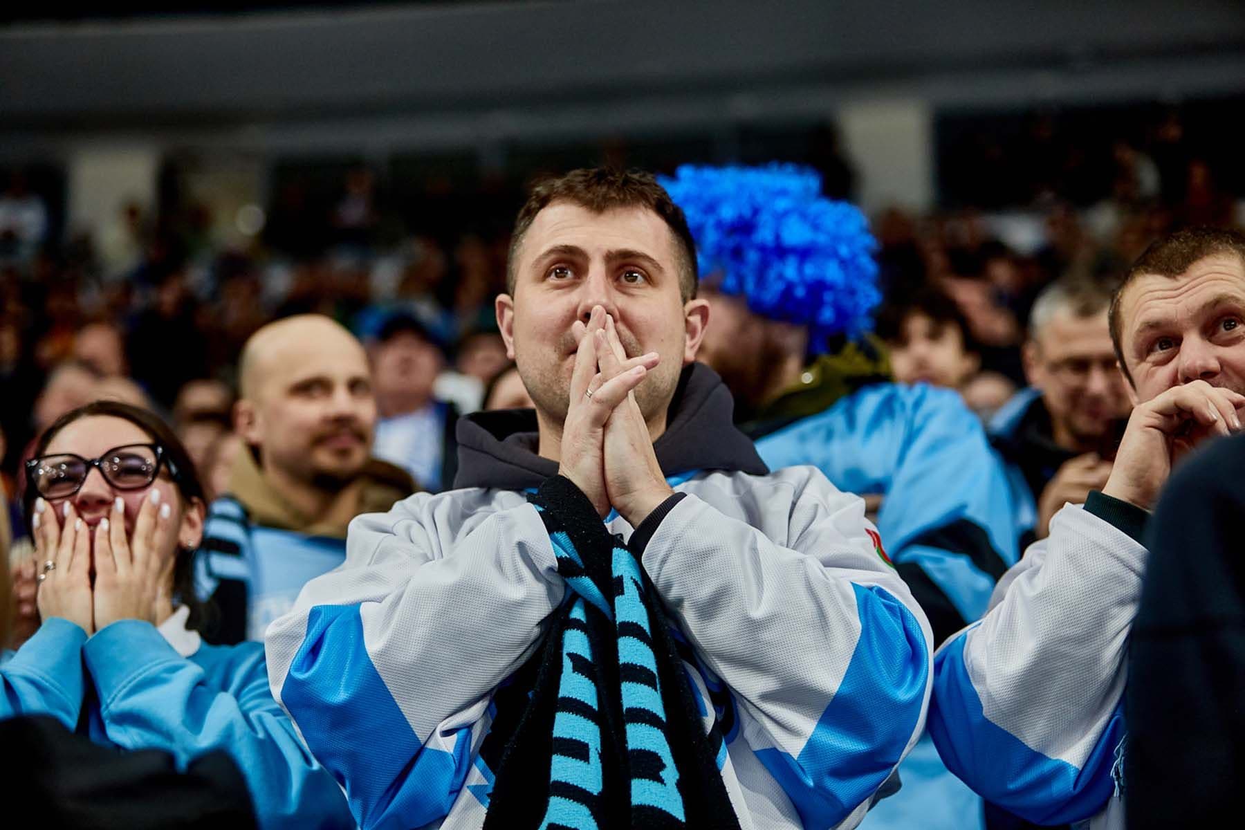 болельщики динамо