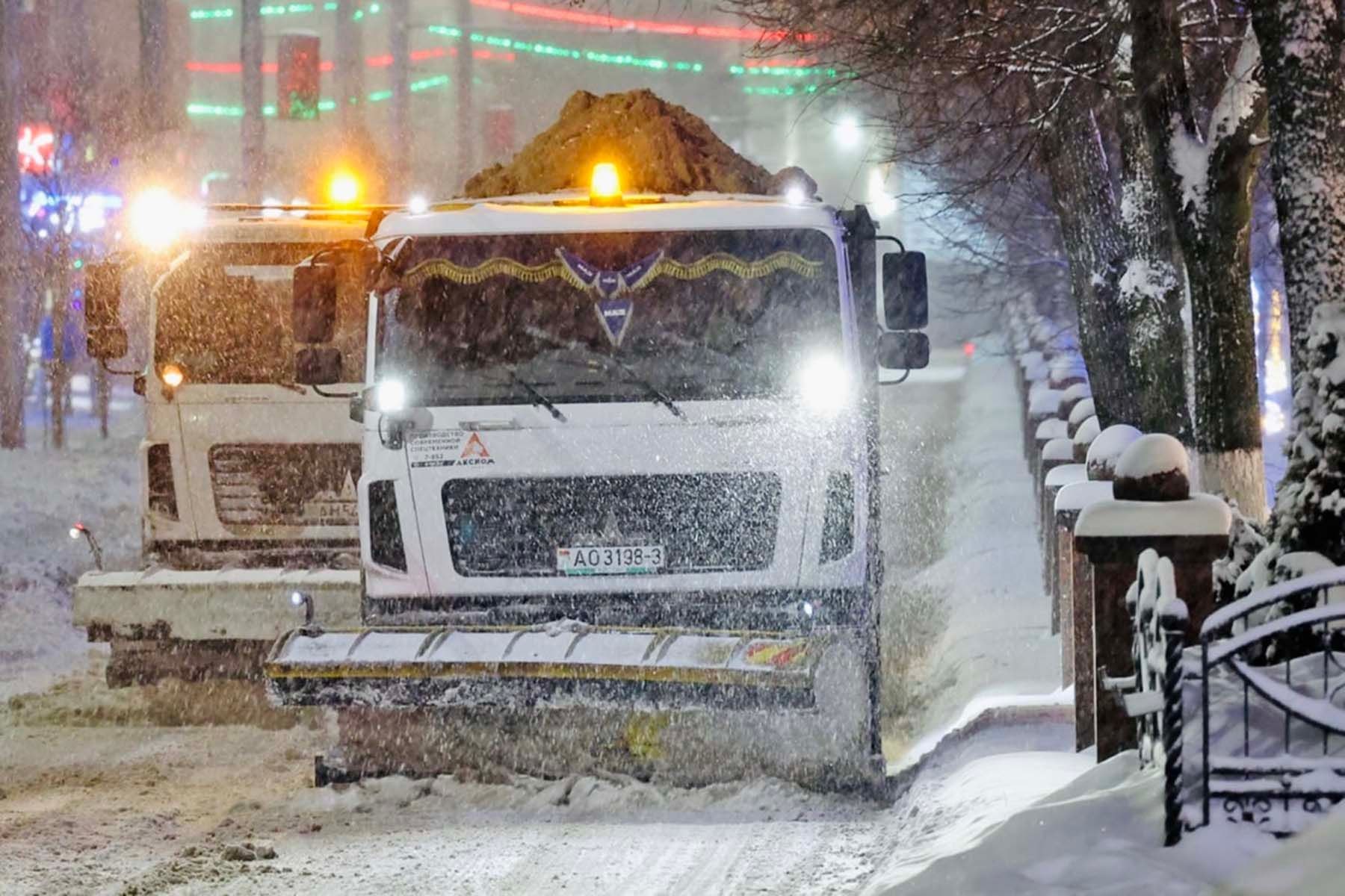 Уборка снега в Гомеле