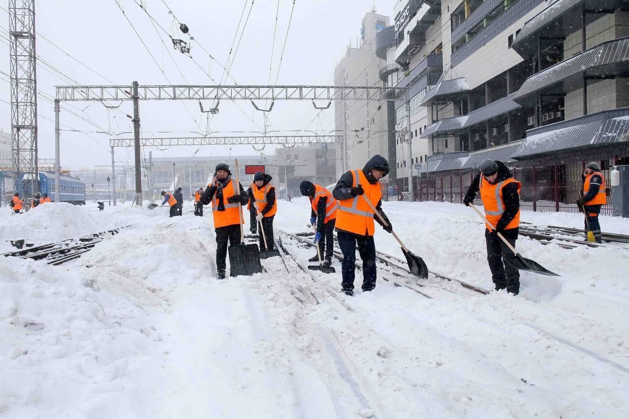 Расчистка железнодорожных путей