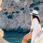 The Stylish Modern Accessory Trends for an Eye-Catching Summer Look